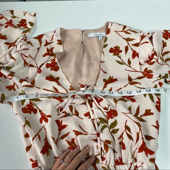 Lovers + Friends Epiphany Floral Romper Size XS - Picture 4 of 11